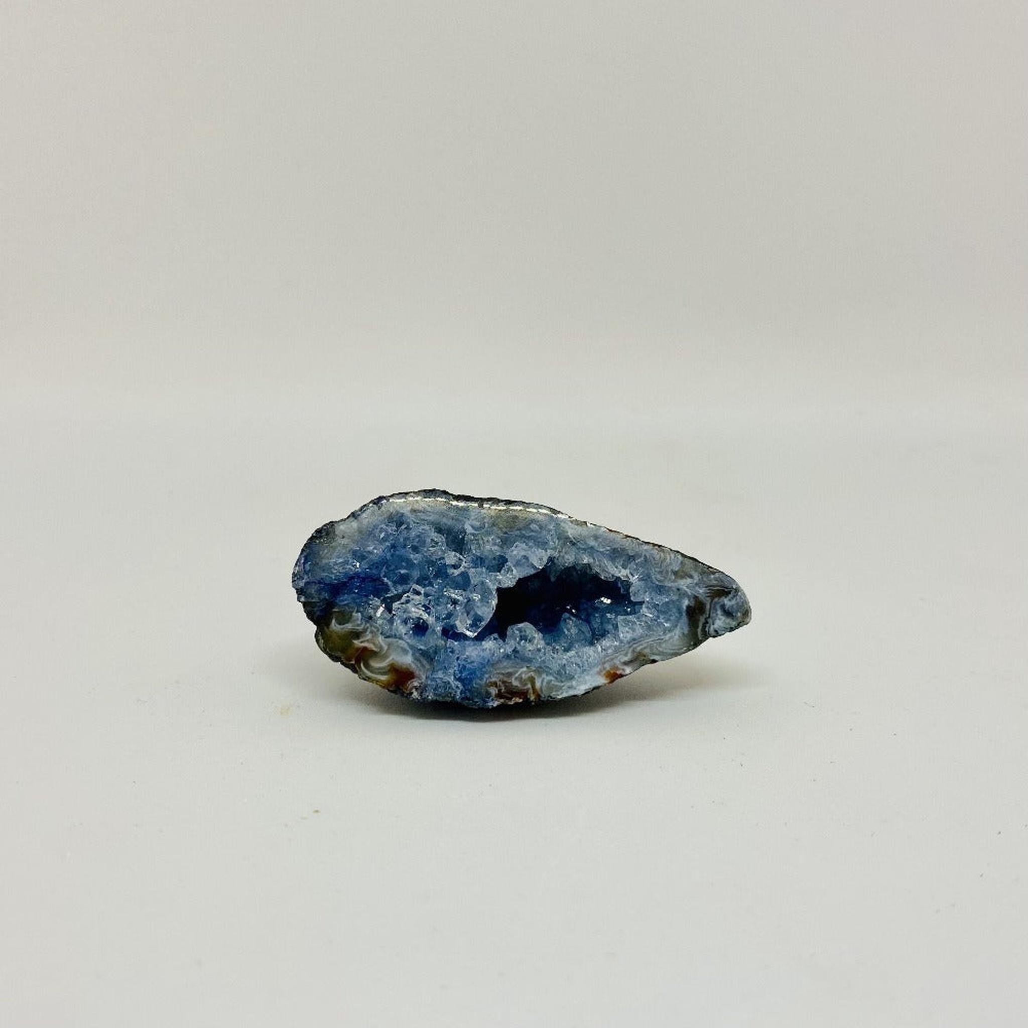 LAZULI RAGLAN BOXED AGATE GEODE CRYSTAL - The Herbal Dispensary Raglan